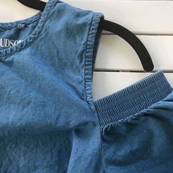 Hudson Kids Maya chambray cold shoulder top XL - Picture 4 of 8